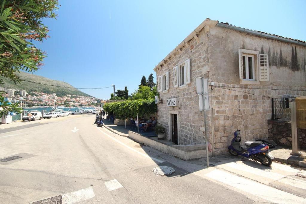 East West Appartement